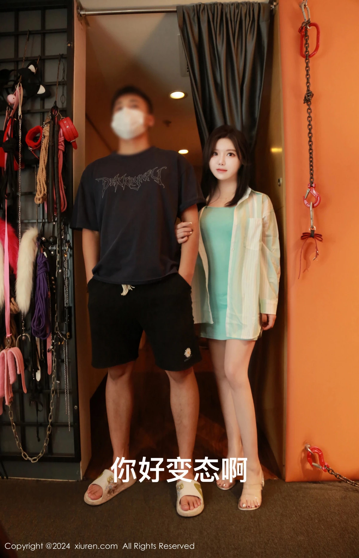 模特小薯条nienie性感黑色连衣短裙配黑丝袜秀完美身材诱惑写真69P-第1章-图片3