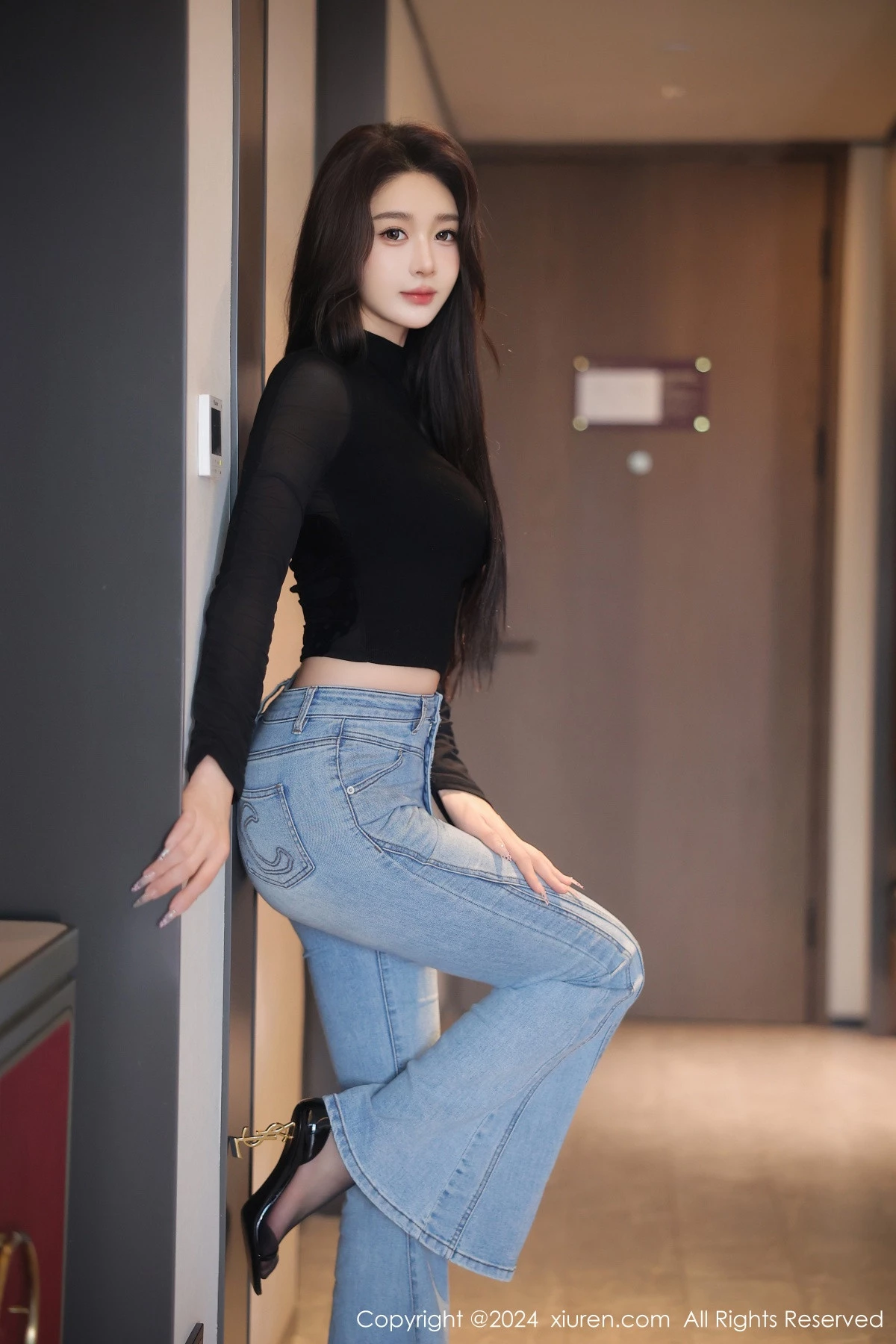 模特Candy糖糖性感黑色上衣露黑色内衣配超薄黑丝极致魅惑写真76P-第1章-图片3