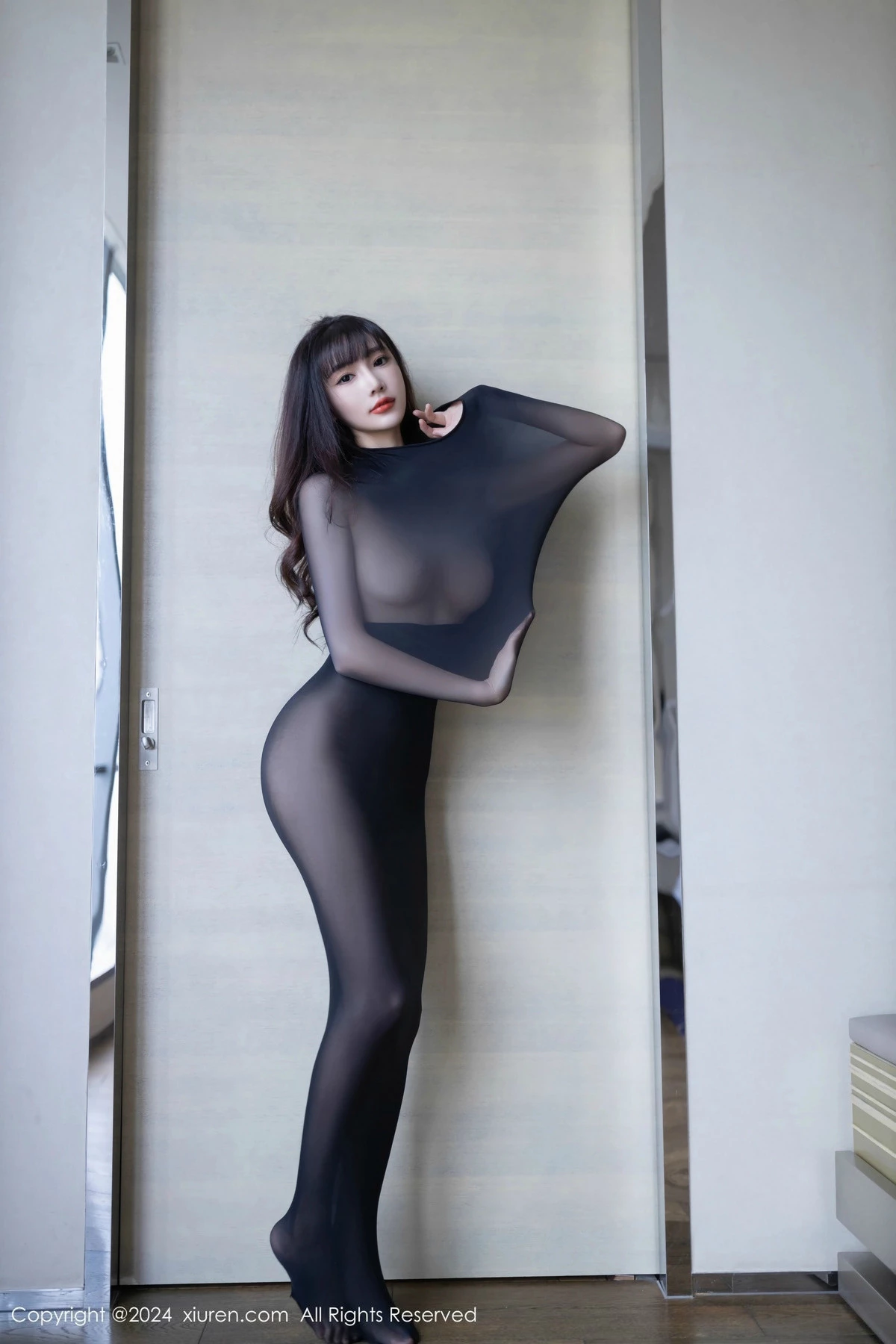 模特陆萱萱私房性感黑色连体丝袜秀曼妙身姿翘臀美腿诱惑写真81P-第1章-图片2