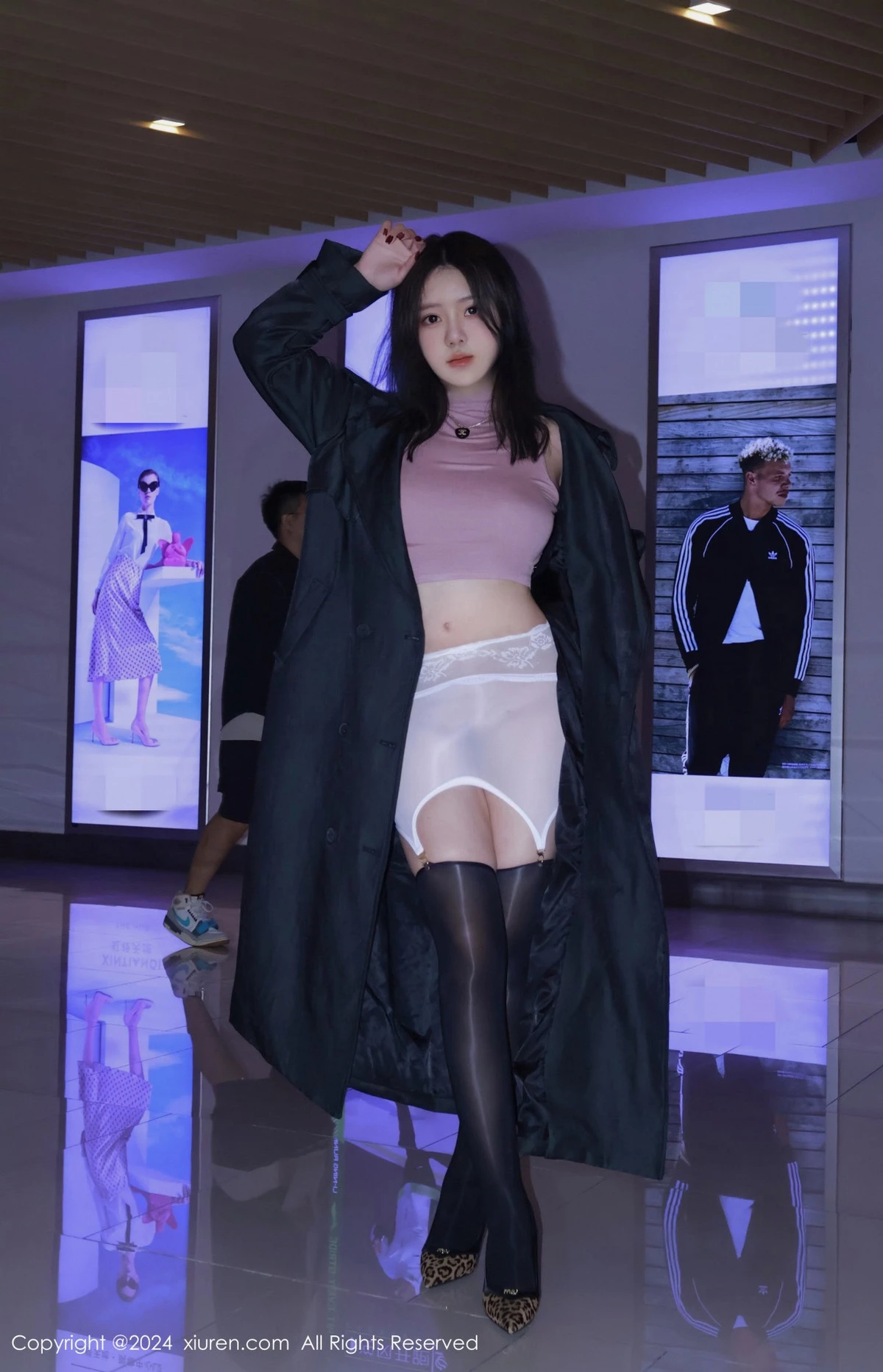 模特小薯条nienie户外性感肉色连体衣秀惹火身材撩人诱惑写真80P-第1章-图片2