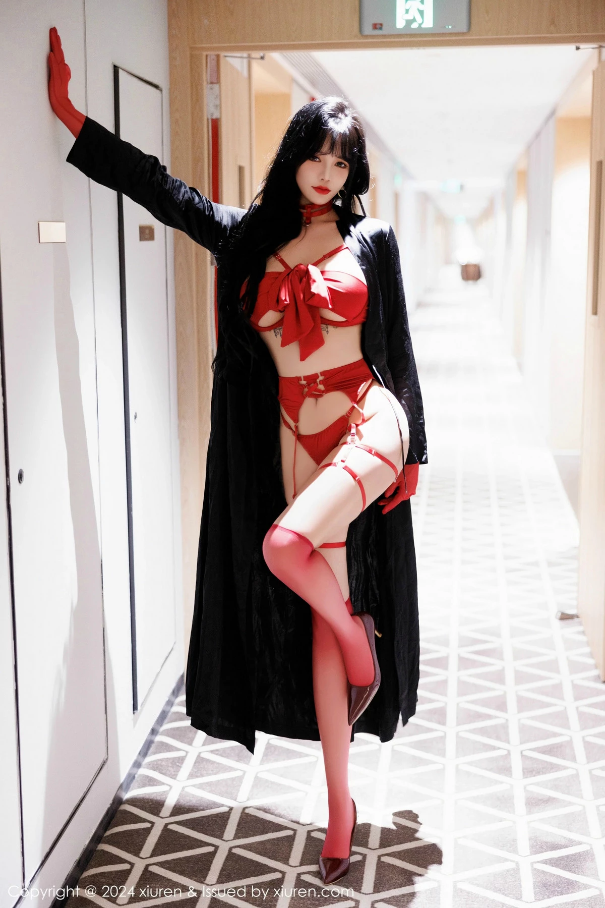 模特娜比性感红色情趣内衣配红色丝袜秀凹凸身材完美诱惑写真80P-第1章-图片2