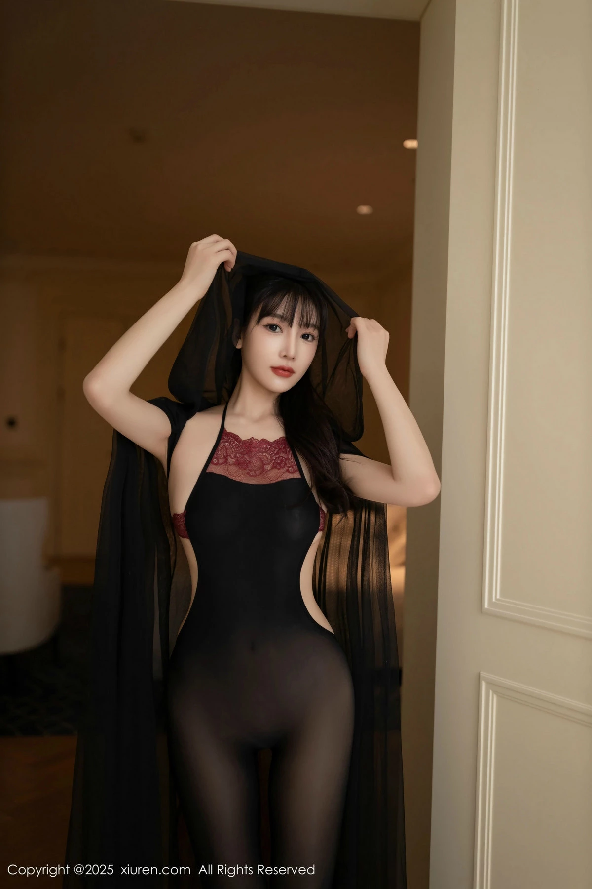 模特陆萱萱私房性感黑色薄透连体丝袜秀柔美身姿惹火诱惑写真80P-第1章-图片3