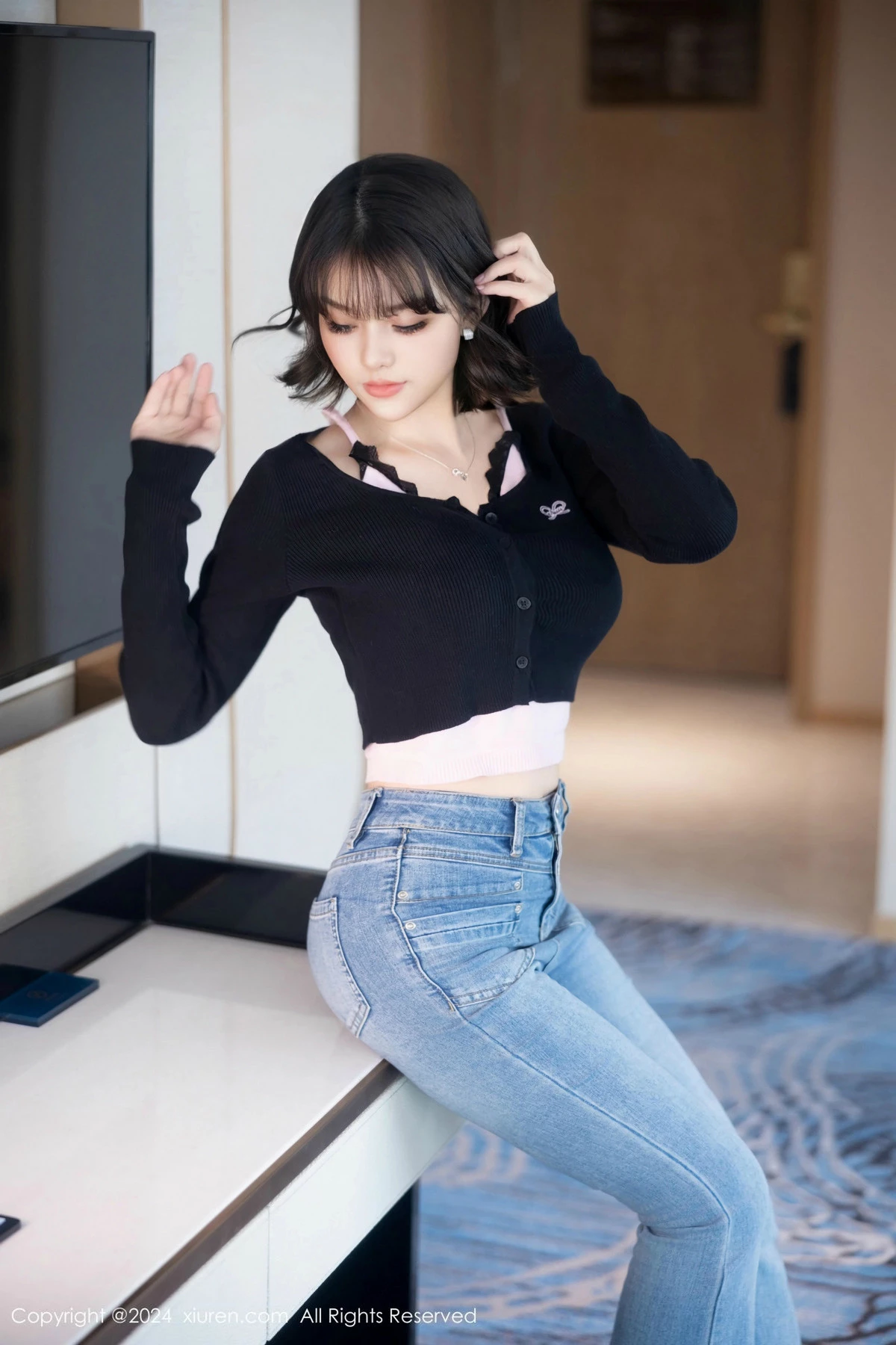 新人模特黎苏苏私房性感黑色内衣配黑丝吊袜秀曼妙身姿诱惑写真80P-第1章-图片3