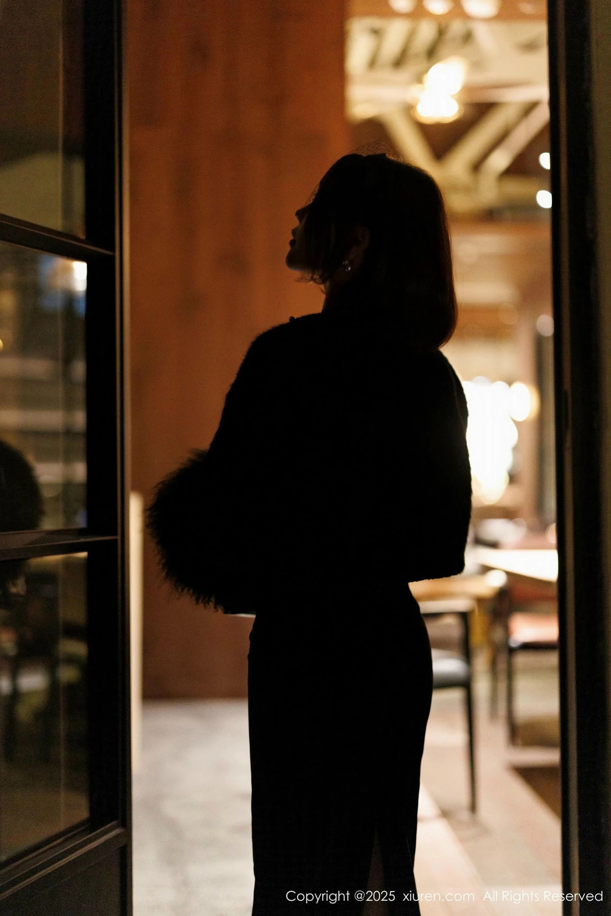 女神徐莉芝Booty性感黑色连衣裙+情趣内衣秀曼妙身姿诱惑写真85P-第1章-图片1