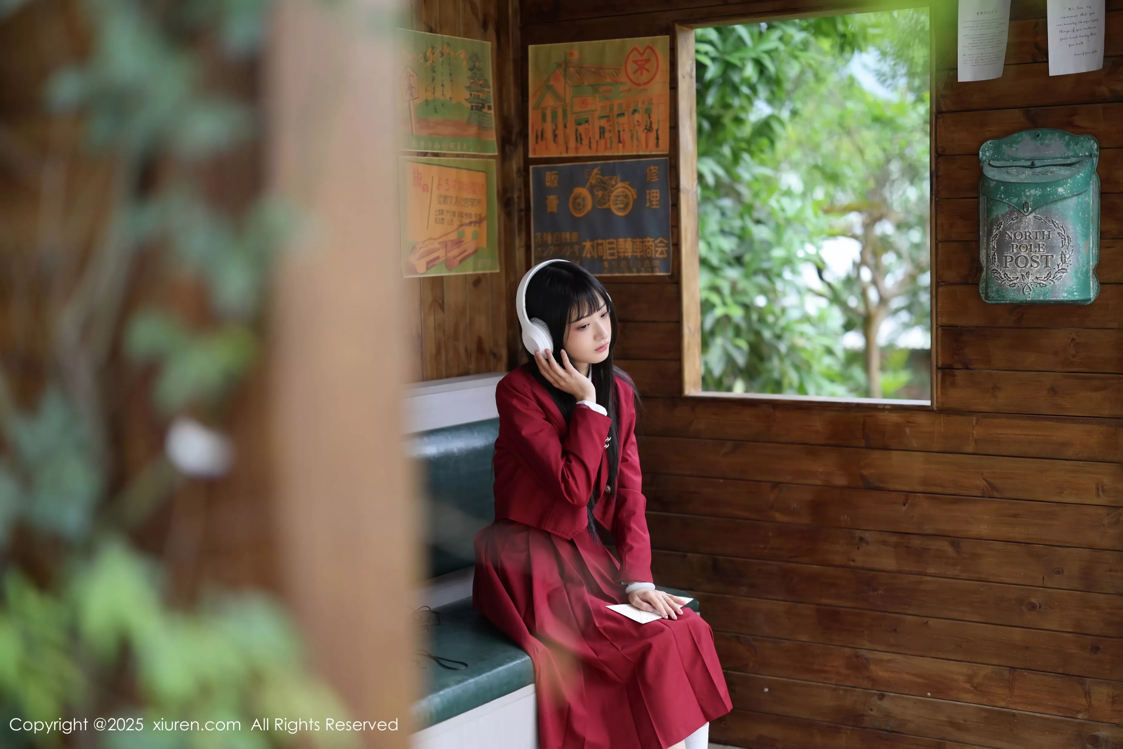 新人模特茂木希子性感红色裙子配肉色丝袜秀完美曲线诱惑写真82P-第1章-图片2