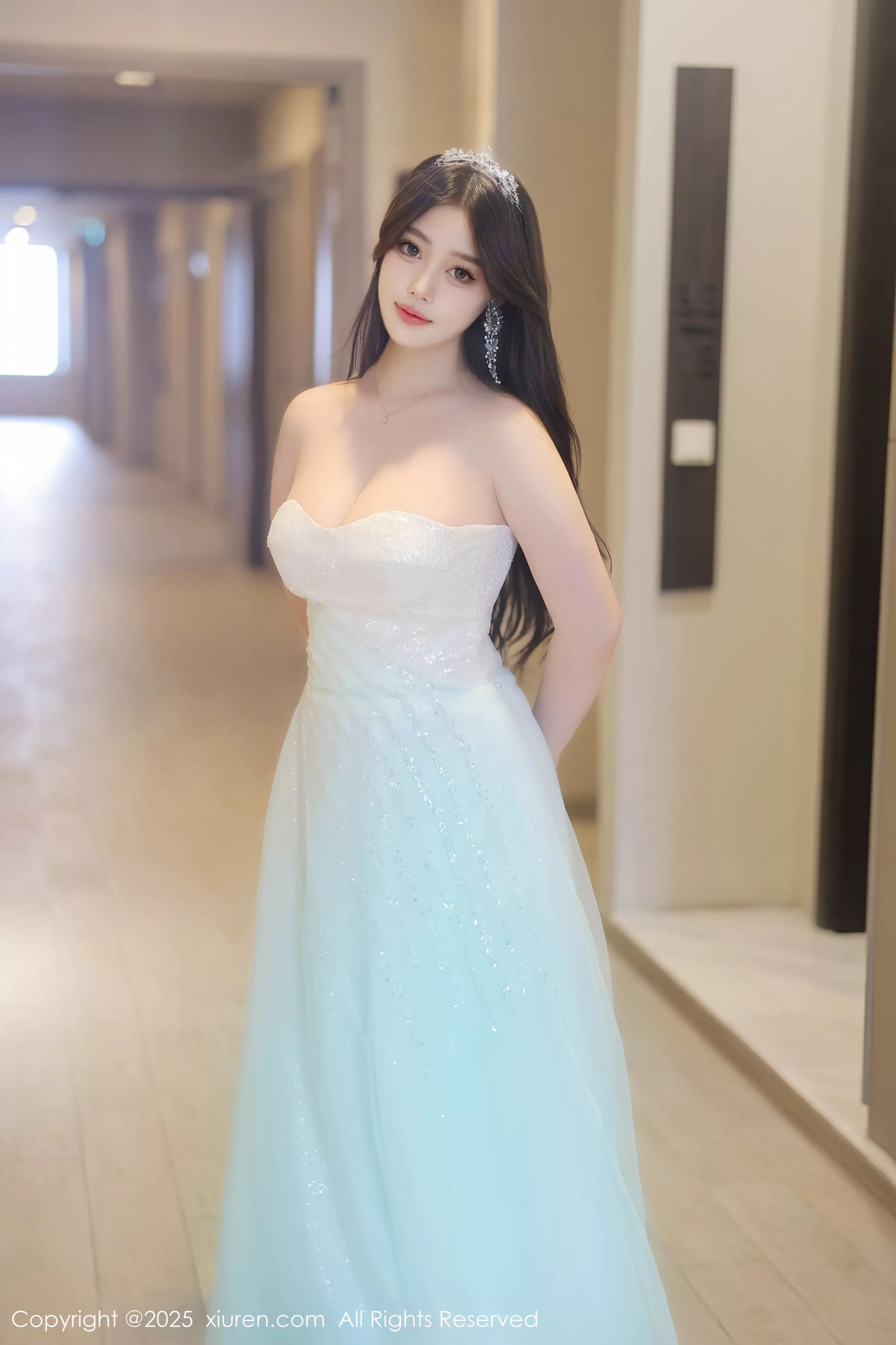 模特蛋蛋宝性感紫色蕾丝内衣配超薄丝袜秀丰满身材撩人诱惑写真78P-第1章-图片1