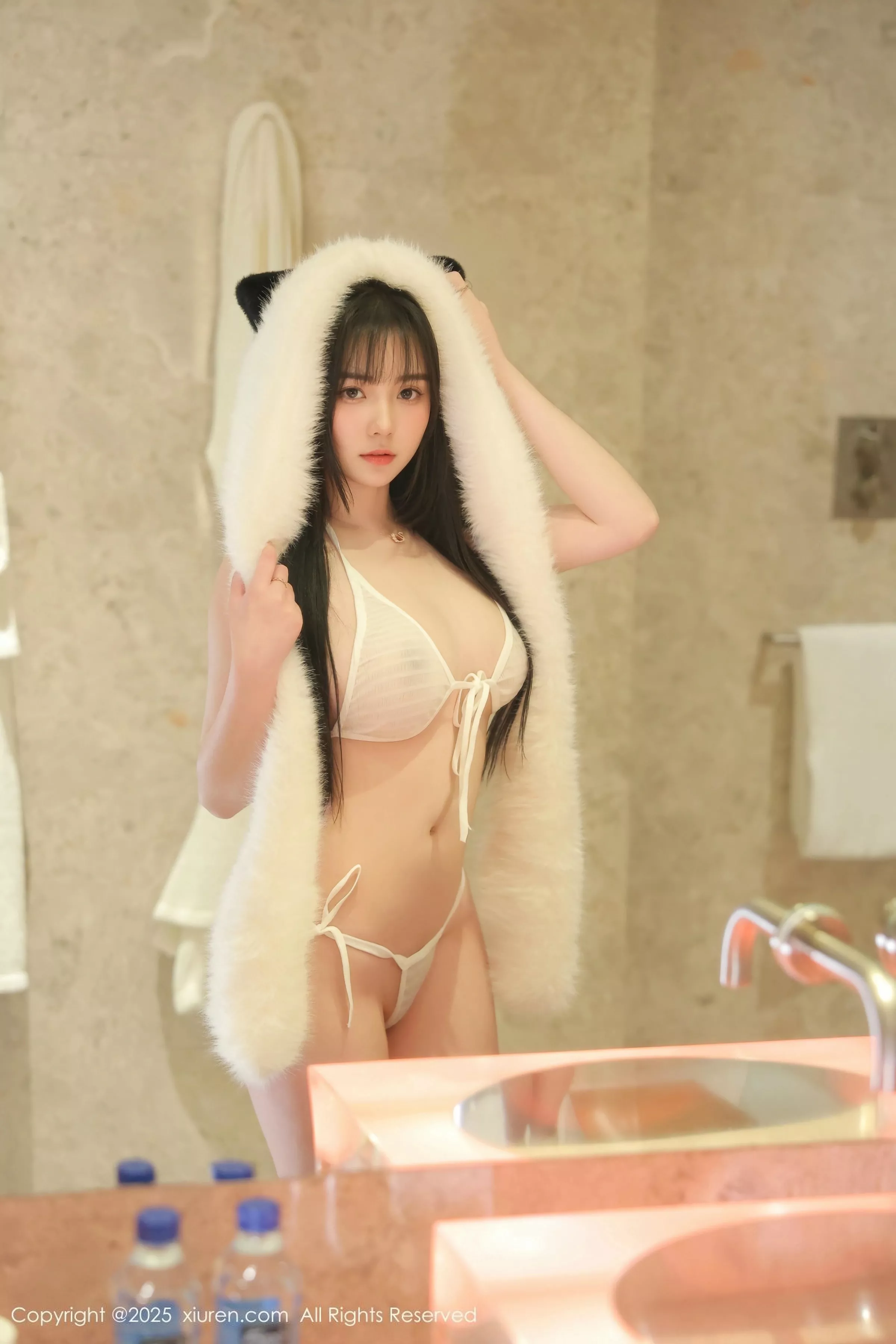 模特软情性感白色情趣内衣配白色丝袜秀曼妙身姿撩人诱惑写真51P-第1章-图片1