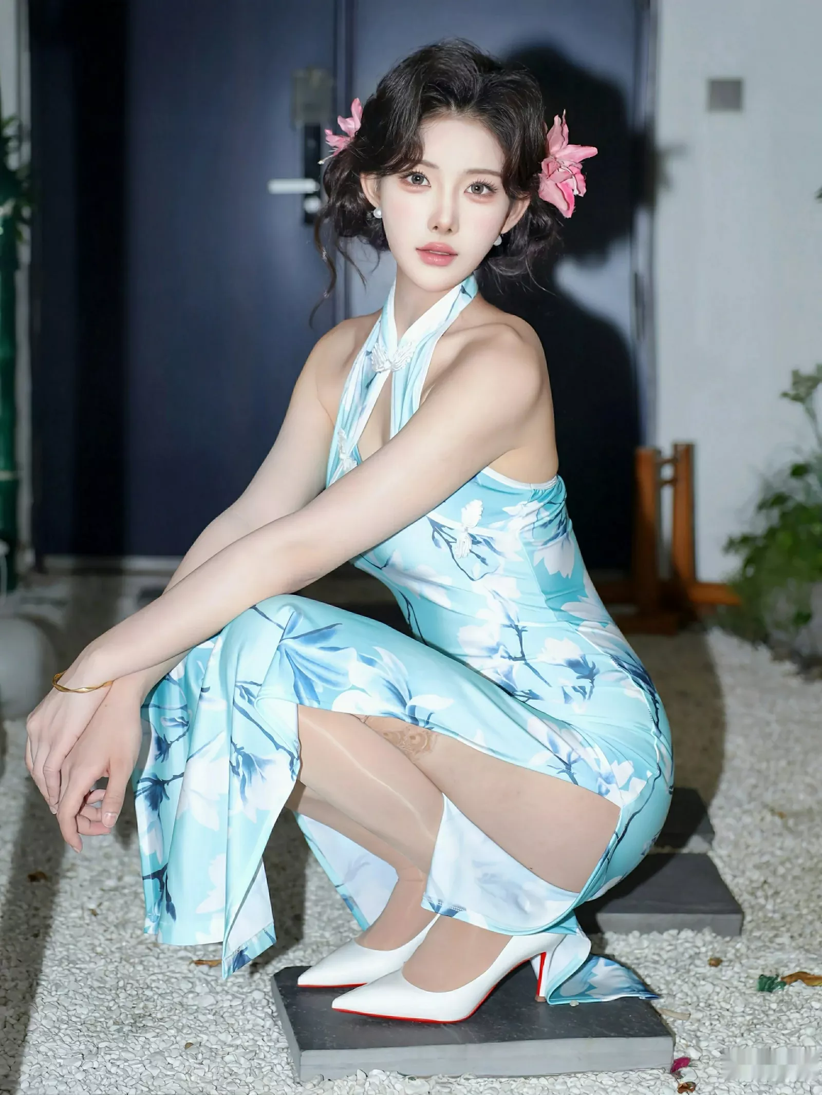 模特梨霜儿性感青色情趣旗袍配超薄肉丝秀凹凸身材完美诱惑写真82P-第1章-图片3